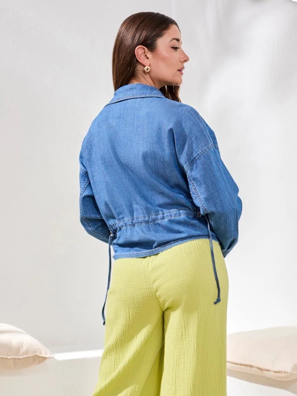 Tribal Lightweight Denim Jacket With Back Adjustment NWT Size M - Picture 2 of 10
